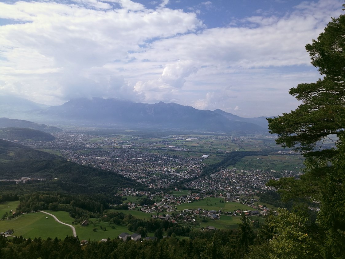 Ausflugsziel: Blick über das Rheintal - Wanderung zum Alpwegkopf