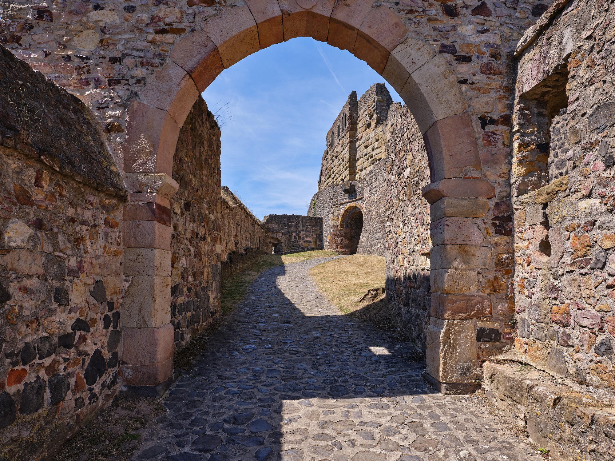 Ausflug mit Kindern - Steinbach (Taunus) - Burgruine Münzenberg