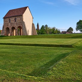 Ausflugsziel: UNESCO Welterbe Kloster Lorsch und Freilichtlabor Lauresham