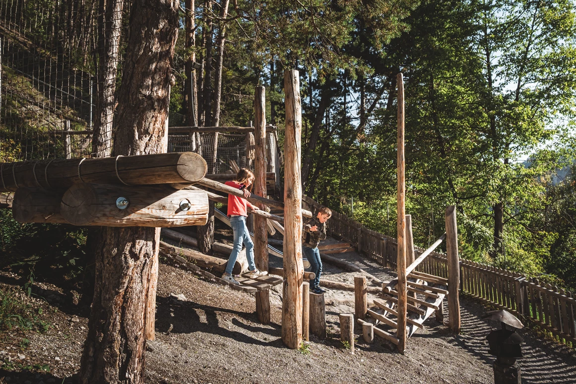 Ausflugsziel: Spielplatz - Zammer Lochputz