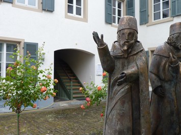 SchUM Speyer Judenhof -  UNESCO Weltkulturerbe Highlights beim Ausflugsziel Weisen von Speyer