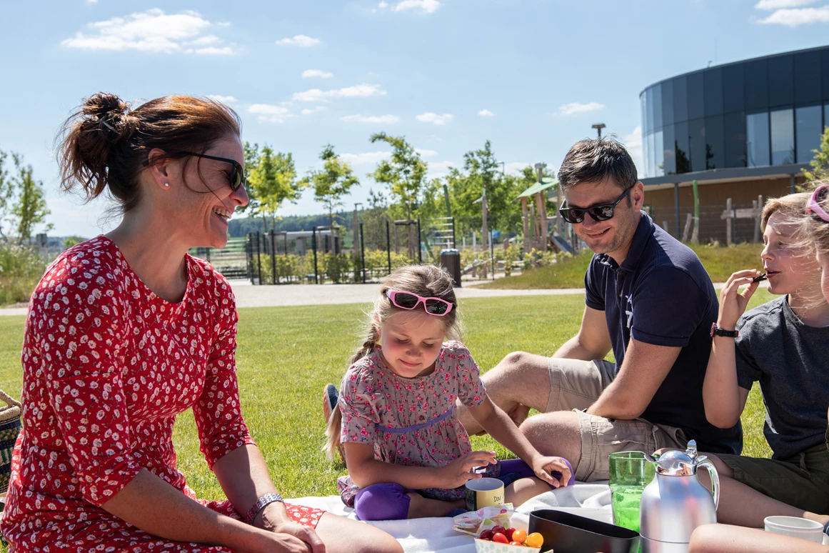 Ausflugsziel: Picknick im Themenpark - KLIMA ARENA Sinsheim
