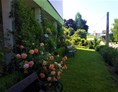 Ausflugsziel: Rosengarten mit Sitzgelegenheit - Rosen- und Kräutergarten