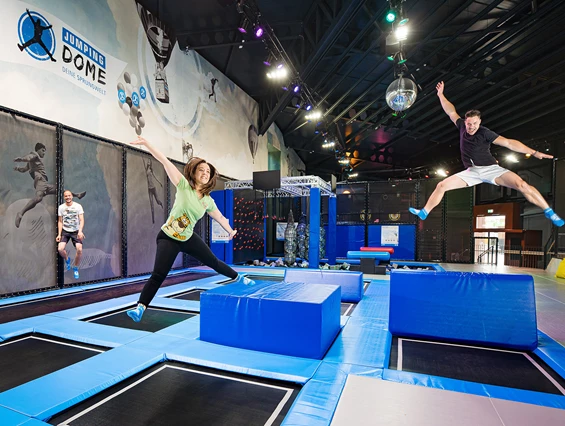 Ausflugsziel: Jumping Dome - Swiss Family Center