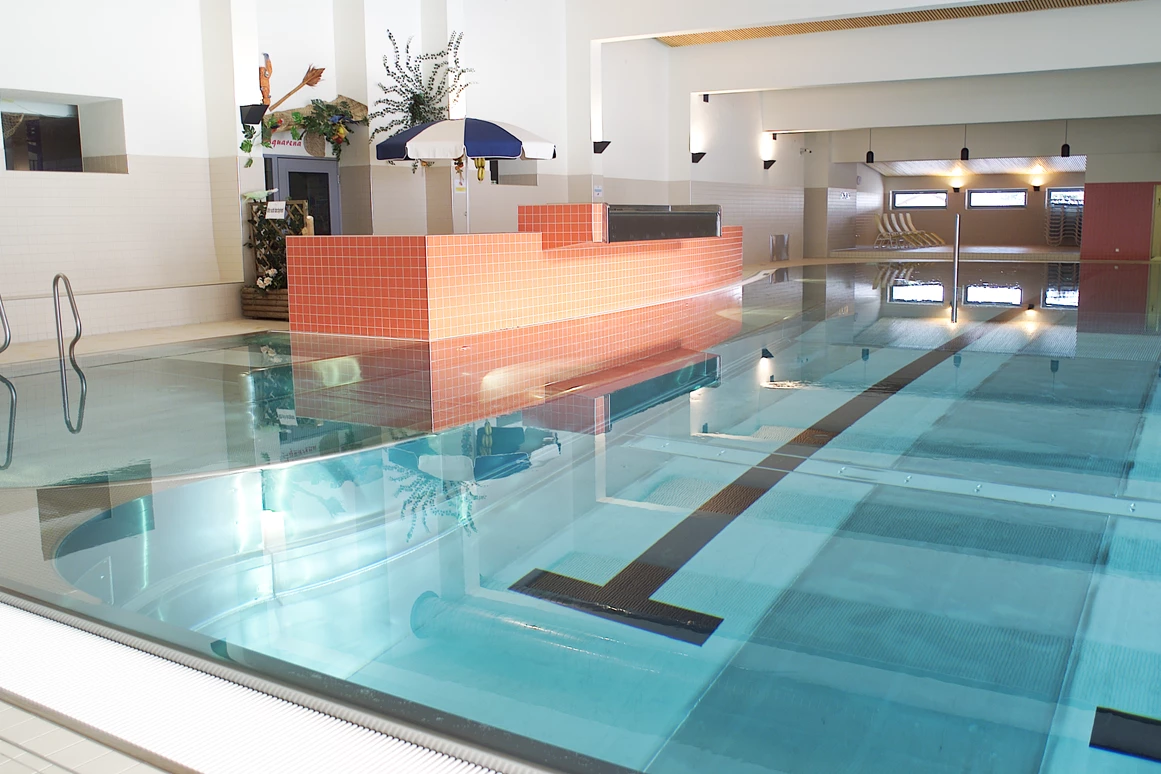 Ausflugsziel: Erlebnishallenbad Galtür (C) Gemeinde Galtür - Sport- und Kulturzentrum Galtür