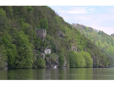 Ausflugsziel: Felsensteig und Kettenturm