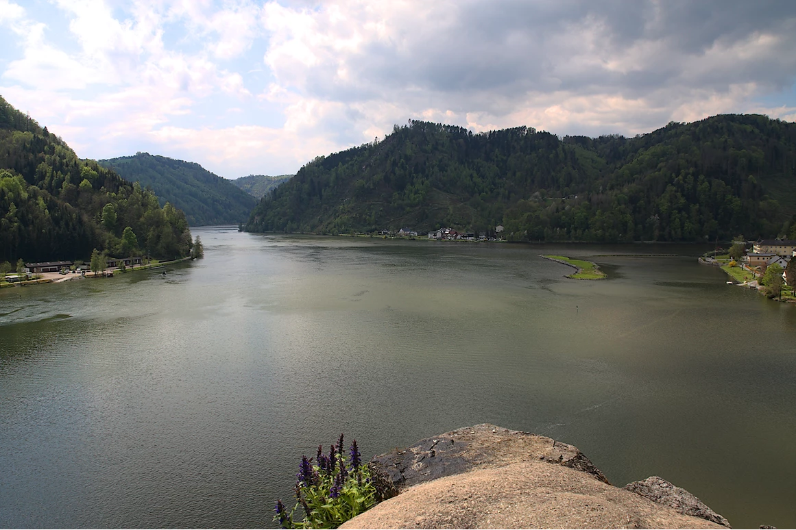Ausflugsziel: Ausblick vom Kettenturm - Felsensteig und Kettenturm