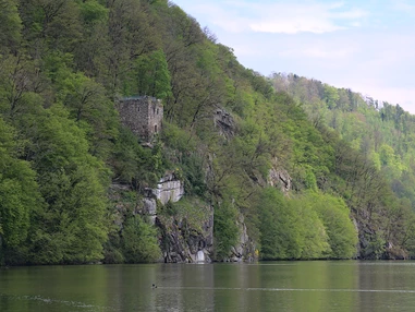 Ausflugsziel: Felsensteig und Kettenturm