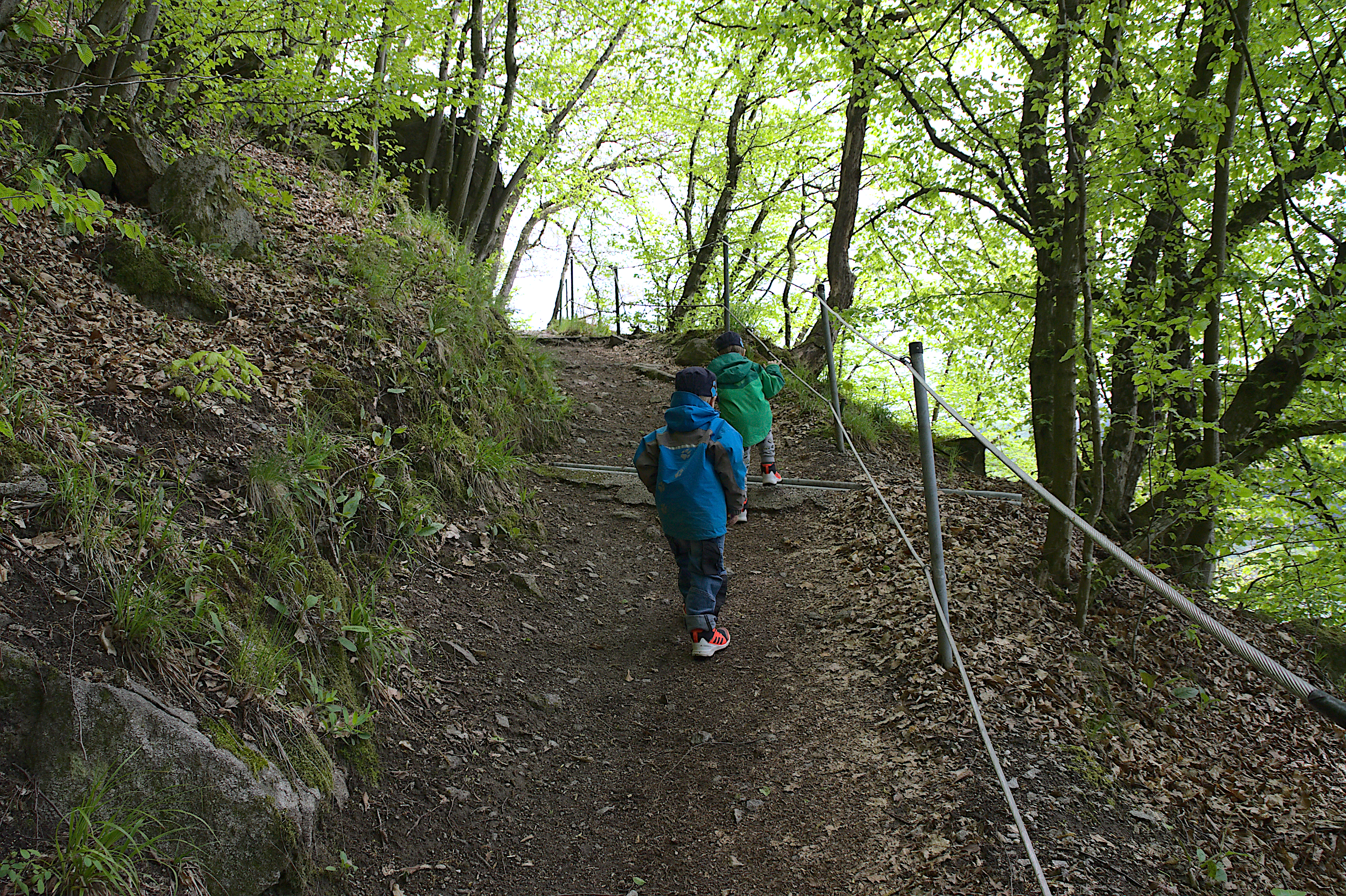 Ausflugsziel: Felsensteig und Kettenturm