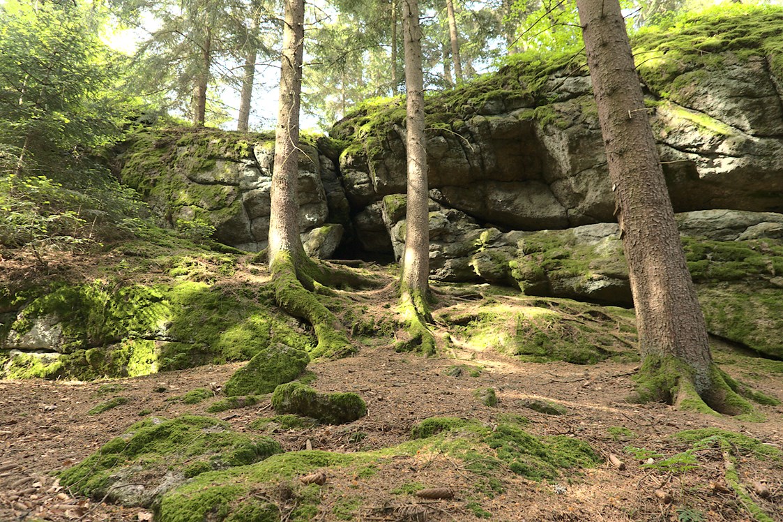 Ausflugsziel: Räuberhöhle - Kühsteinrunde