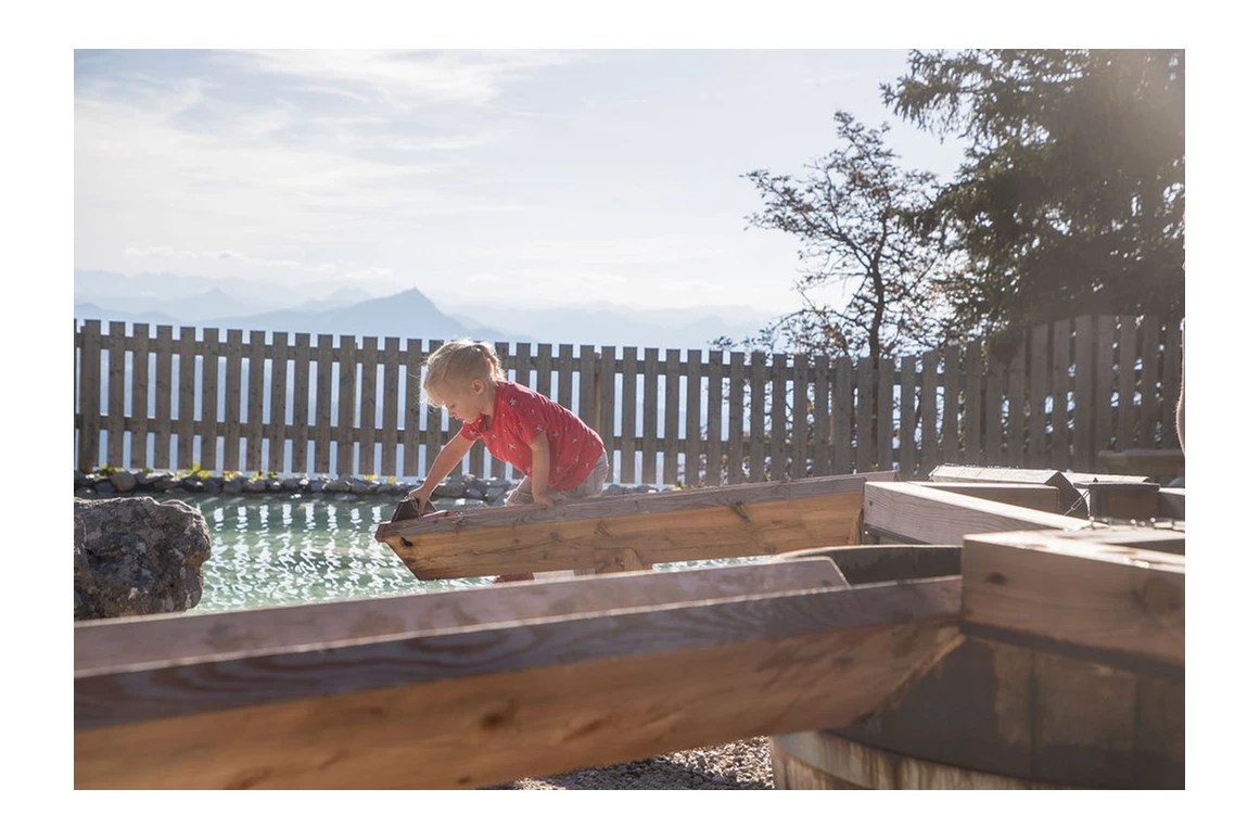 Ausflugsziel: Triassic Park  Steinplatte Waidring