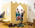 Ausflugsziel: Wie bekommt man eine gotische Raumhöhe? Graben! - KASiMiRmuseum