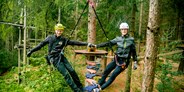 Ausflug mit Kindern - Dauer der Aktivität: 2 - 3 Stunden - Hochseilgarten Kirchschlag Ralf & Walter / Kletterpark