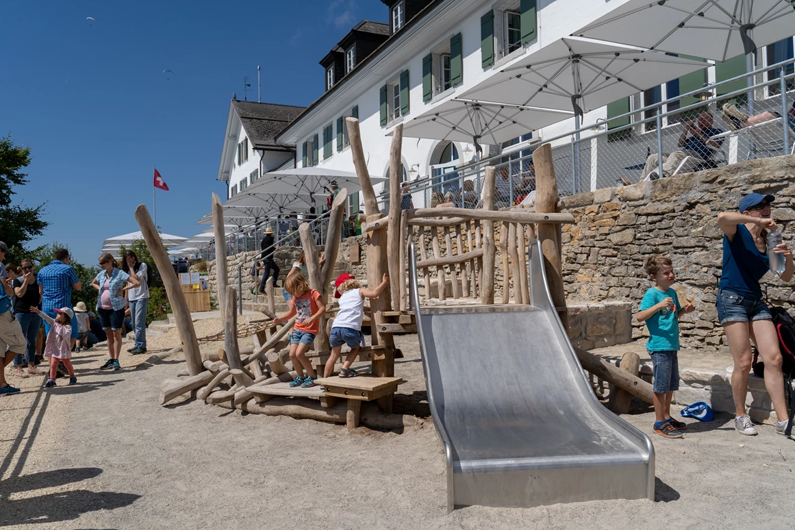 Ausflugsziel: Spielplatz Hotel Weissenstein