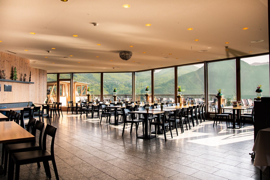 Ausflugsziel: Restaurant im Hotel - Auf den Spuren des Drachen Glarnerzahn