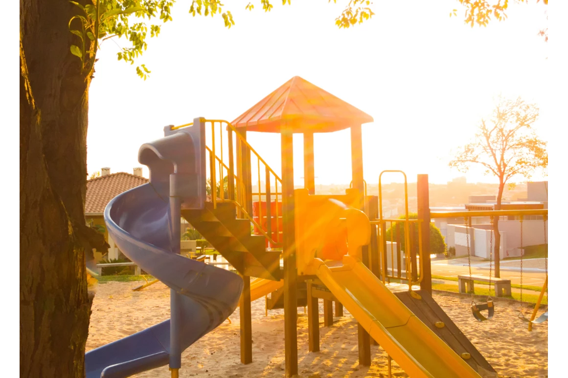 Ausflugsziel: Symbolbild für Ausflugsziel Spielplatz Schwanenstadt, Mühlfeldsiedlung. Keine korrekte oder ähnlich Darstellung! - Spielplatz Schwanenstadt, Mühlfeldsiedlung