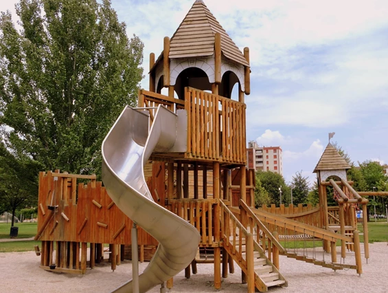 Ausflugsziel: Spielplatz Sankt Agatha Motorikpark