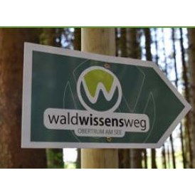 Ausflugsziel: Wald Wissens Weg und Waldspielplatz Obertrum am See 