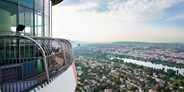 Ausflug mit Kindern - Alter der Kinder: Jugendliche - Aussichtsterrasse auf 150m Höhe - Donauturm Wien