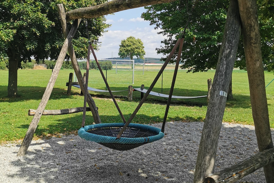 Ausflugsziel: Spielplatz an der Sportanlage