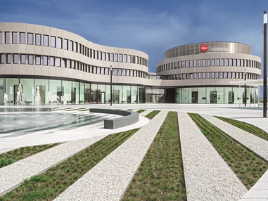 Ausflugsziel: Leica Welt im Leitz-Park