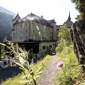 Ausflugsziel: Hängebrückenweg Val Sinestra – Zuort – Griosch – Vnà