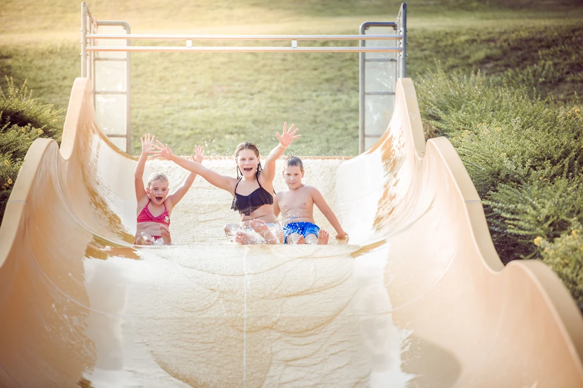 Ausflugsziel: Außenrutsche - Therme NOVA Köflach