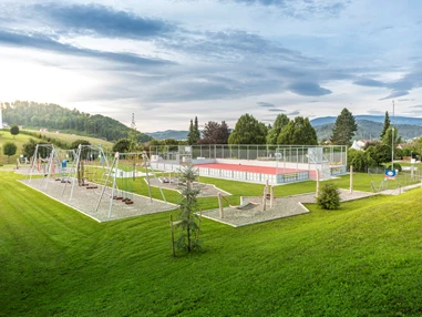 Ausflugsziel: Angeschlossener Bewegungspark - Therme NOVA Köflach