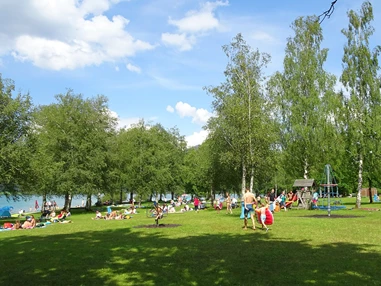 Ausflugsziel: Naturstrand Wasswiese am Wolfgangsee - Naturstrand Wasswiese