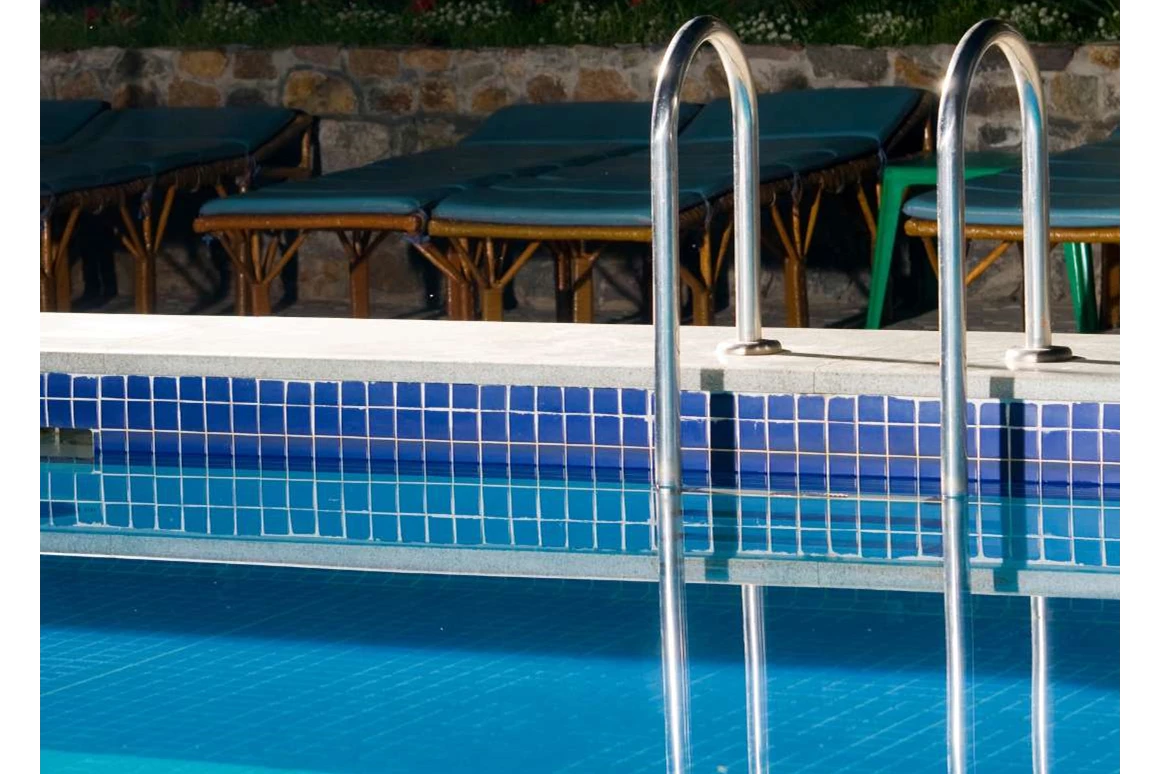 Ausflugsziel: Symbolbild für unseren Bäder-Tipp: Freibad! - Freibad Ahrweiler