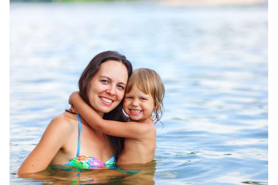 Ausflugsziel: Schwimmhalle Ernst-Thälmann-Park