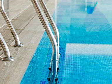 Ausflugsziel: Symbolbild für unseren Bäder-Tipp: Stadtteilbad Huchenfeld! - Stadtteilbad Huchenfeld