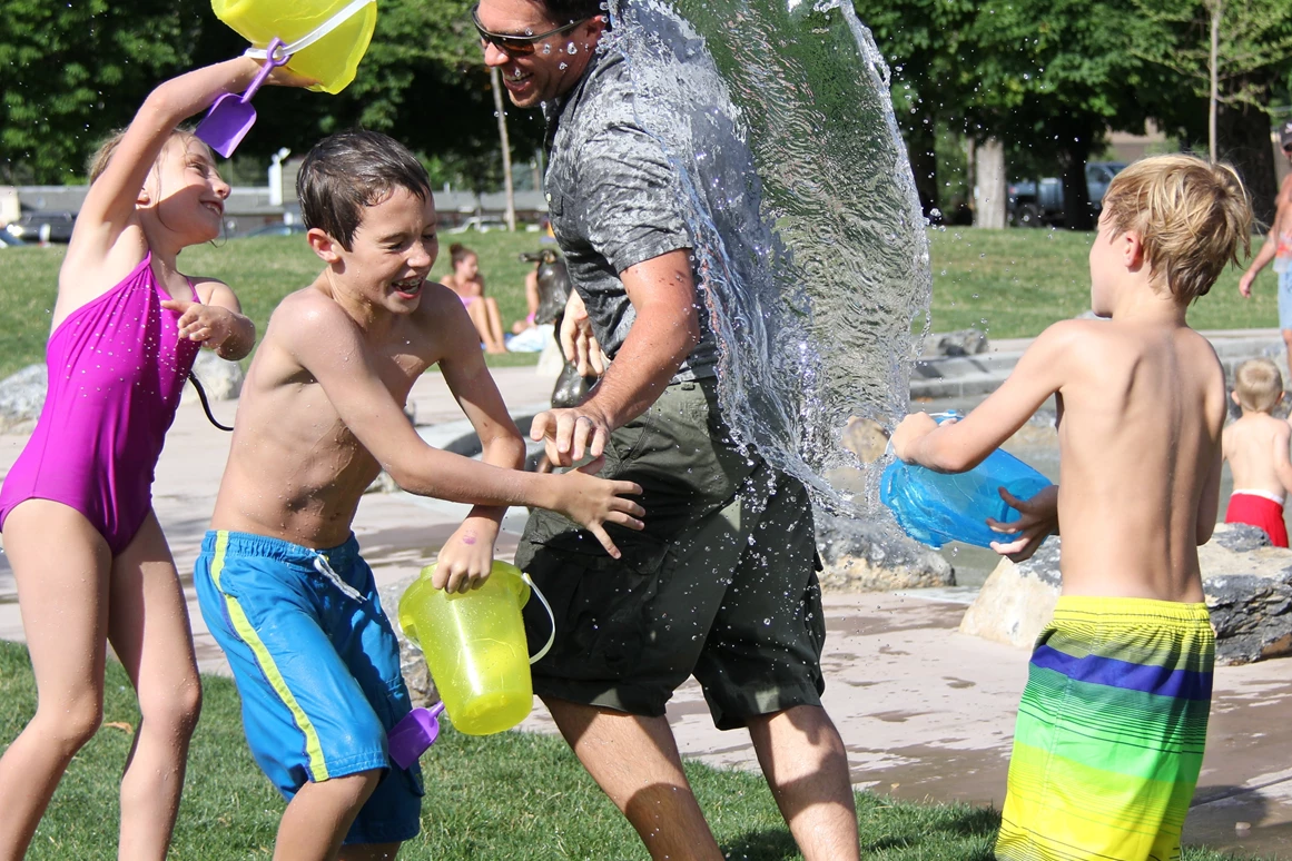Ausflugsziel: Wasserspielplatz Alfred-Grünwald-Park
