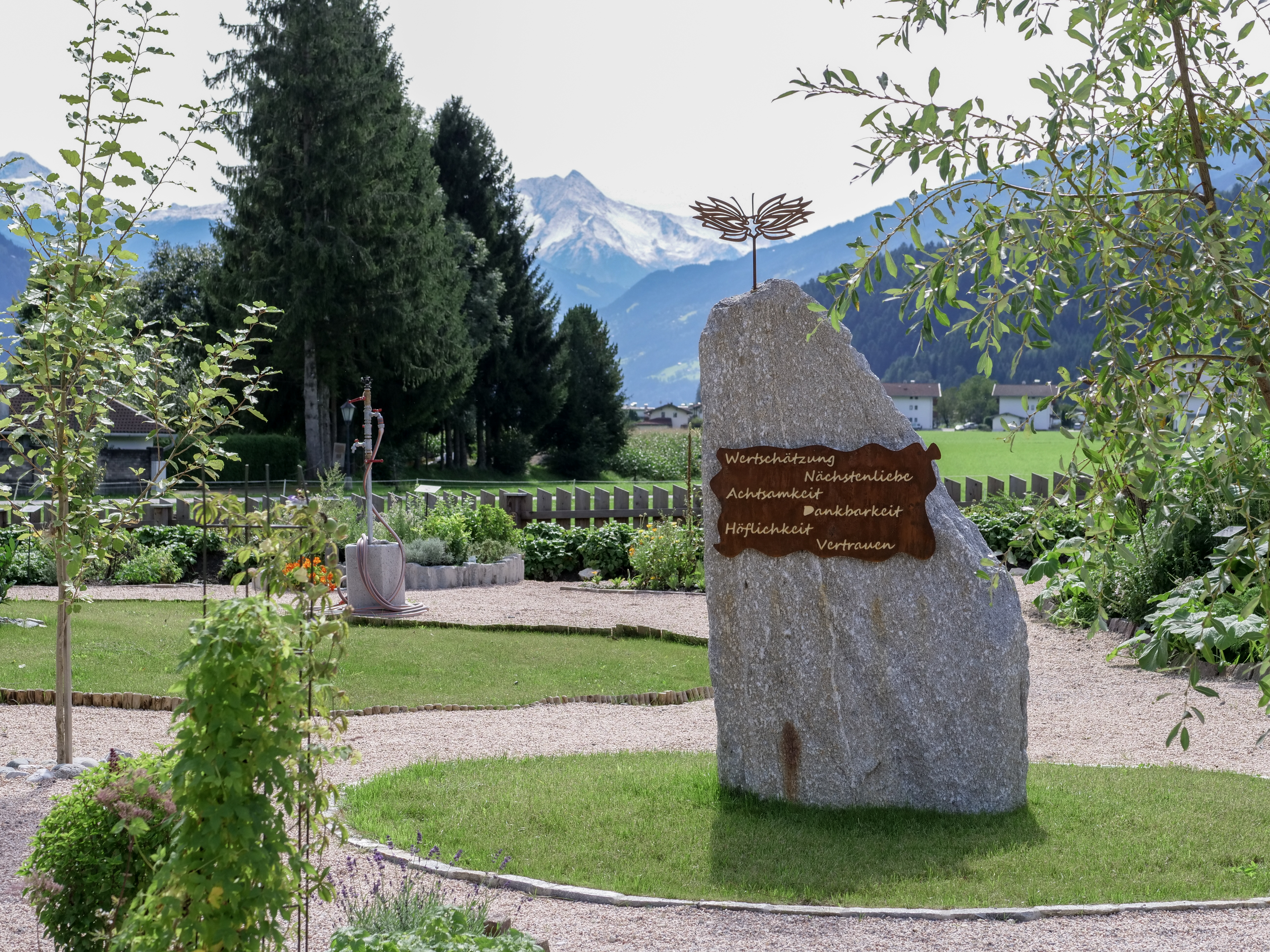 Viaggio con bambini - Alter der Kinder: 6 bis 10 Jahre - Mittenwald - Kräutergarten-Mariengarten Schlitters