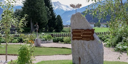 Ausflug mit Kindern - Kinderwagen: großteils geeignet - Kräutergarten-Mariengarten Schlitters