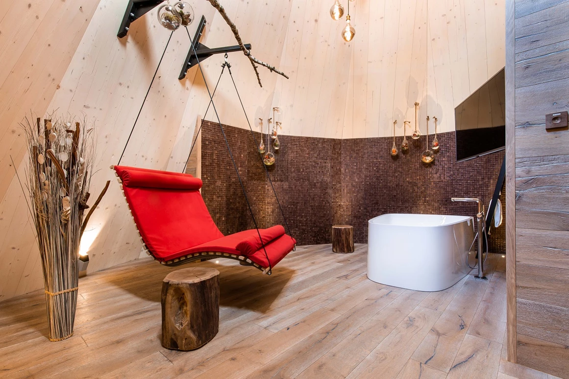 Ausflugsziel: IKUNA 4-Sterne-Tipi-Hotel