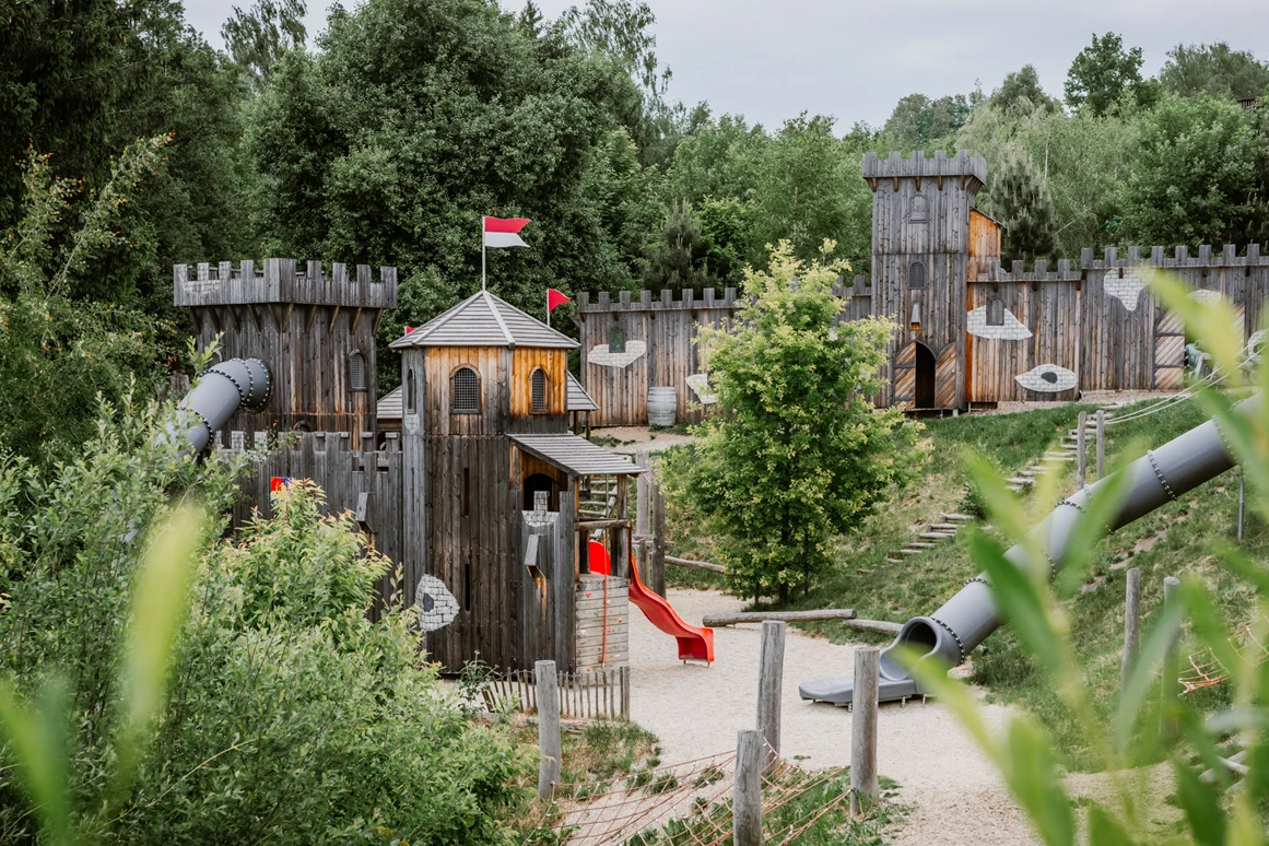 Ausflugsziel: IKUNA 4-Sterne-Tipi-Hotel