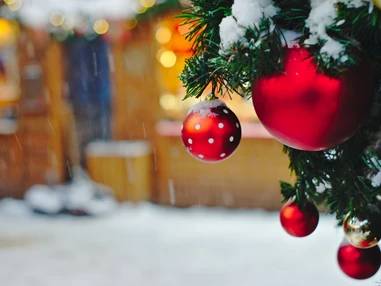 Ausflugsziel: Weihnachtsmarkt, Adventmarkt, Christkindlmarkt in Payerbach - Adventzauber Lindenpark Schlöglmühl