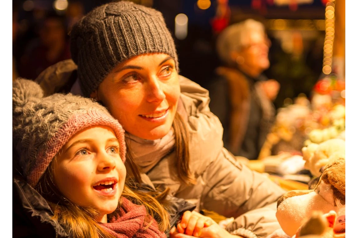 Ausflugsziel: Weihnachtsmarkt, Adventmarkt, Christkindlmarkt in Linz - Weihnachtsmarkt Linz Volksgarten