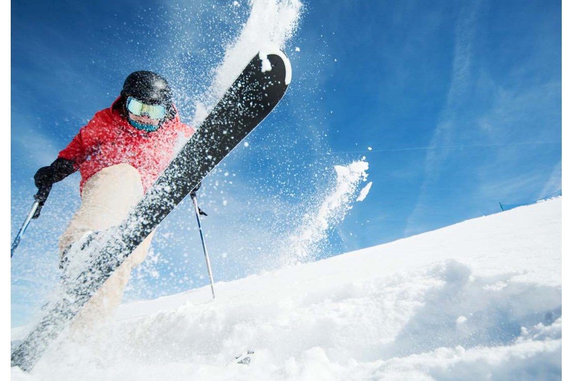 Ausflugsziel: Symbolbild für ein Skigebiet - Snow Dome Bispingen