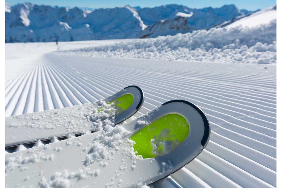 Ausflugsziel: Symbolbild für Skifahren - Ehrwalder Almbahn