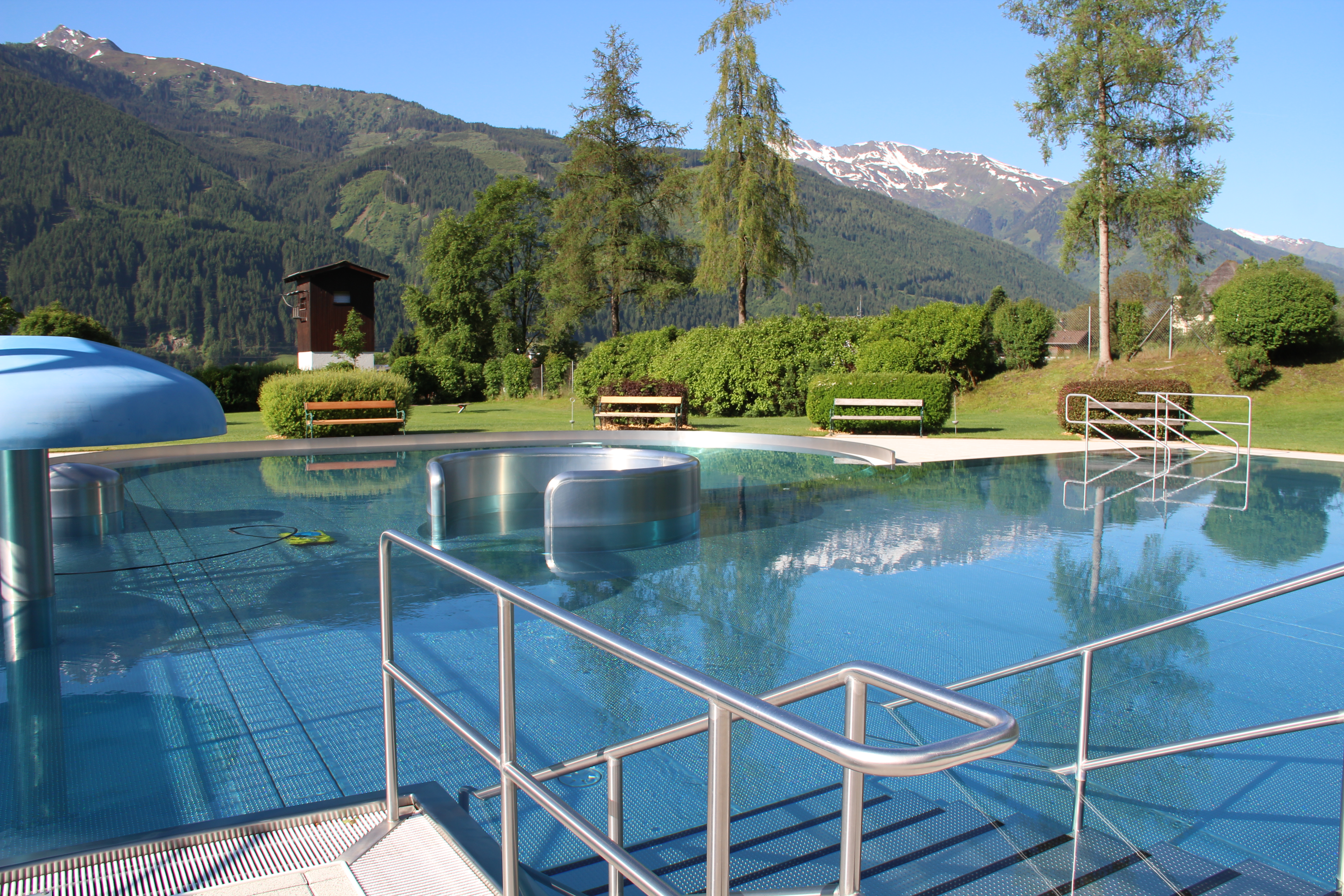 Trip with children - St. Johann in Tirol - Freibad Stuhlfelden