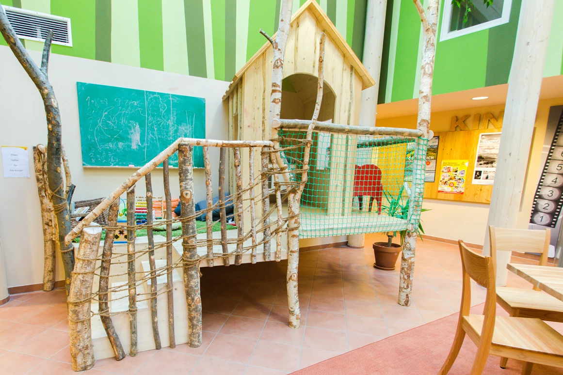 Ausflugsziel: Indoor-Spielbereiche zum Toben in den JUFA Hotels