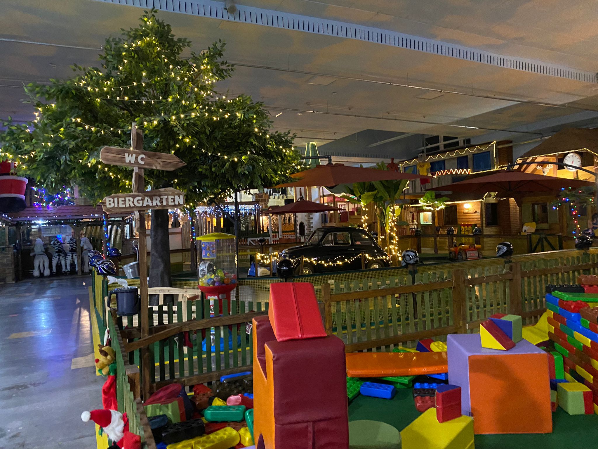 Ausflugsziel: Spassi Freizeitpark mit vielen Gastro und Spielbereichen 