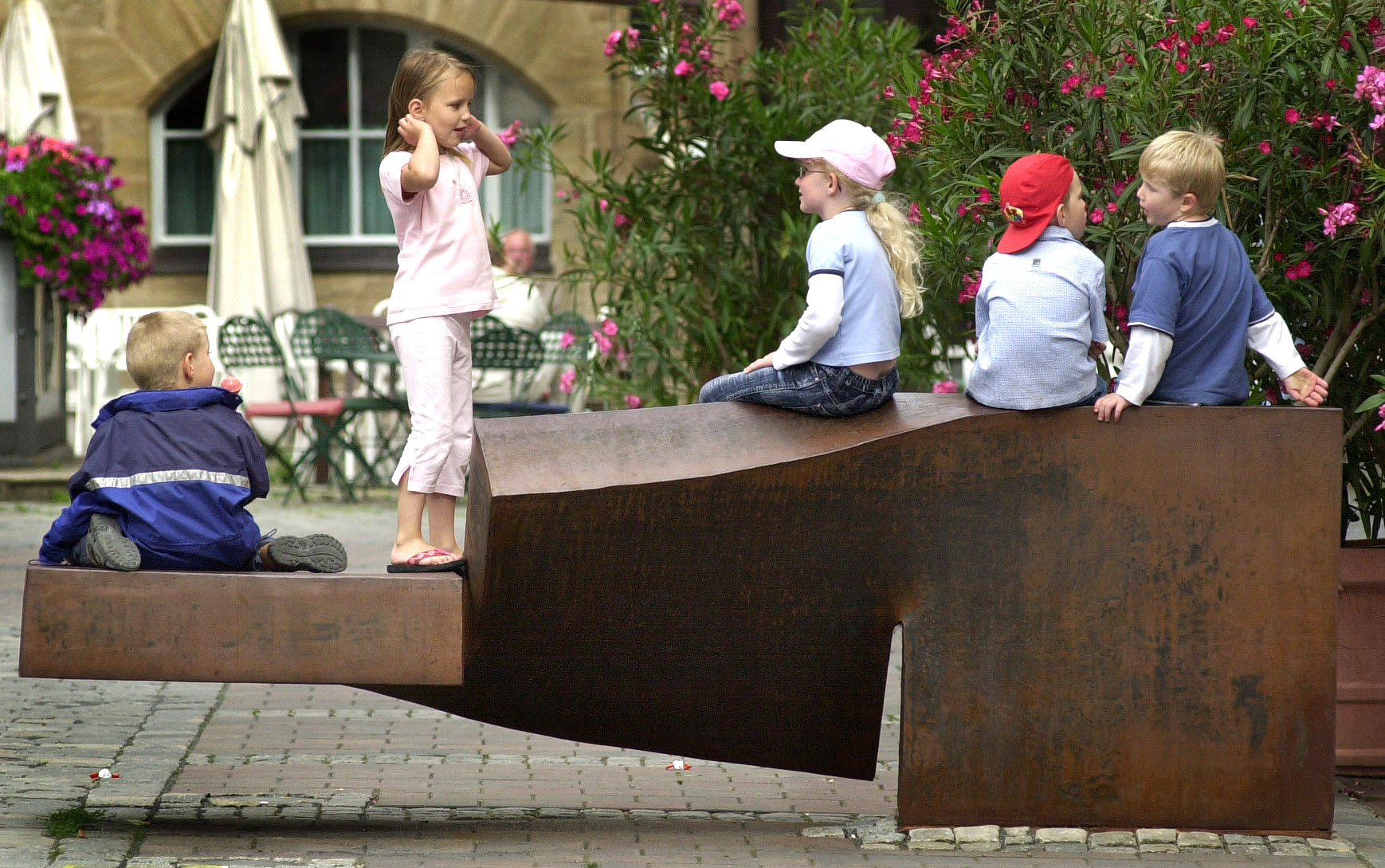Voyage avec des enfants - Witterung: Bewölkt - Dinkelsbühl - Skulpturen überall in der Stadt - für Groß und Klein - Hohenzollernresidenz Ansbach