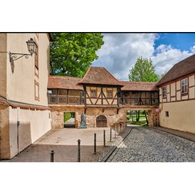 Ausflugsziel: Mittelalterliche Stadtmauer, z.T. über das Markgrafenmuseum auch begehbar - Hohenzollernresidenz Ansbach