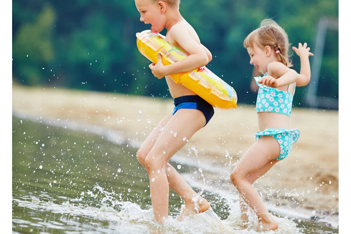 Ausflugsziel: Symbolbild für Ausflugsziel Strandbad Hermagor- Pressegger See. Keine korrekte oder ähnlich Darstellung! - Strandbad Hermagor- Pressegger See