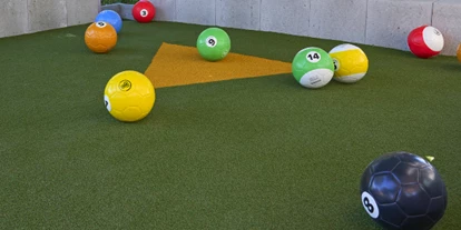 Ausflug mit Kindern - PLZ 46399 (Deutschland) - Fußballbillard