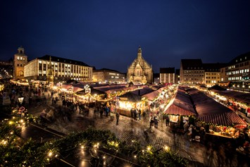 Ausflugsziel: © Florian Trykowski - Nürnberger Christkindlesmarkt