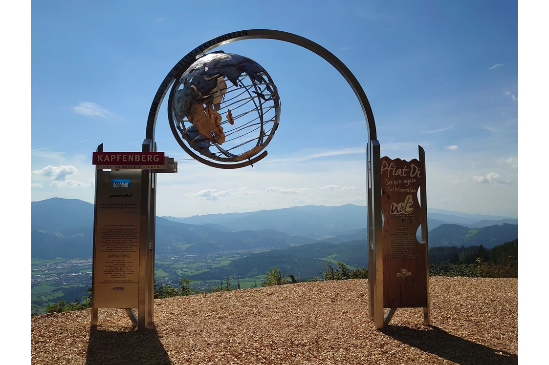 Ausflugsziel: Das Tor zu den Weltmarktführern mit traumhaften Ausblick ins Mürztal! - Romantischer Bründlweg am Pogusch